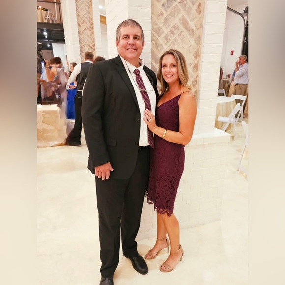 ASTR Plum lace Dress - Picture 9 of 9